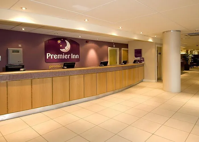 Premier Inn Manchester Airport Runger Lane North